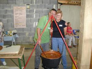 Peter und angela bei der gulaschkanone