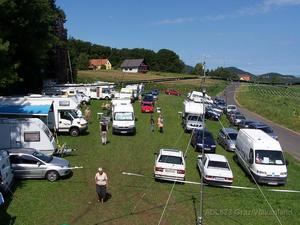 Blick ueber parkplatz in jamm 2